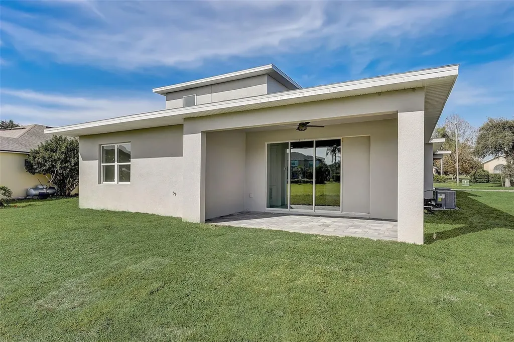 3889 Walker Road Apopka FL 32703