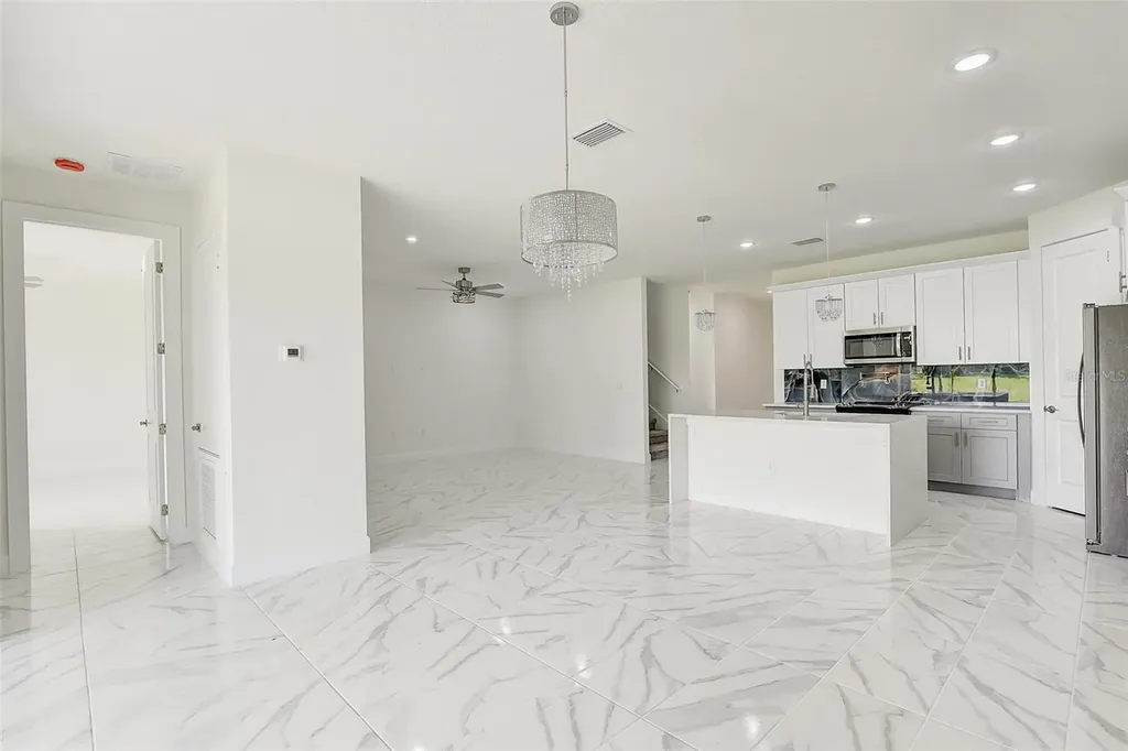 3889 Walker Road Apopka FL 32703