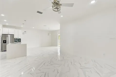 3889 Walker Road Apopka FL 32703