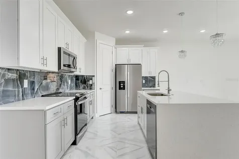 3889 Walker Road Apopka FL 32703