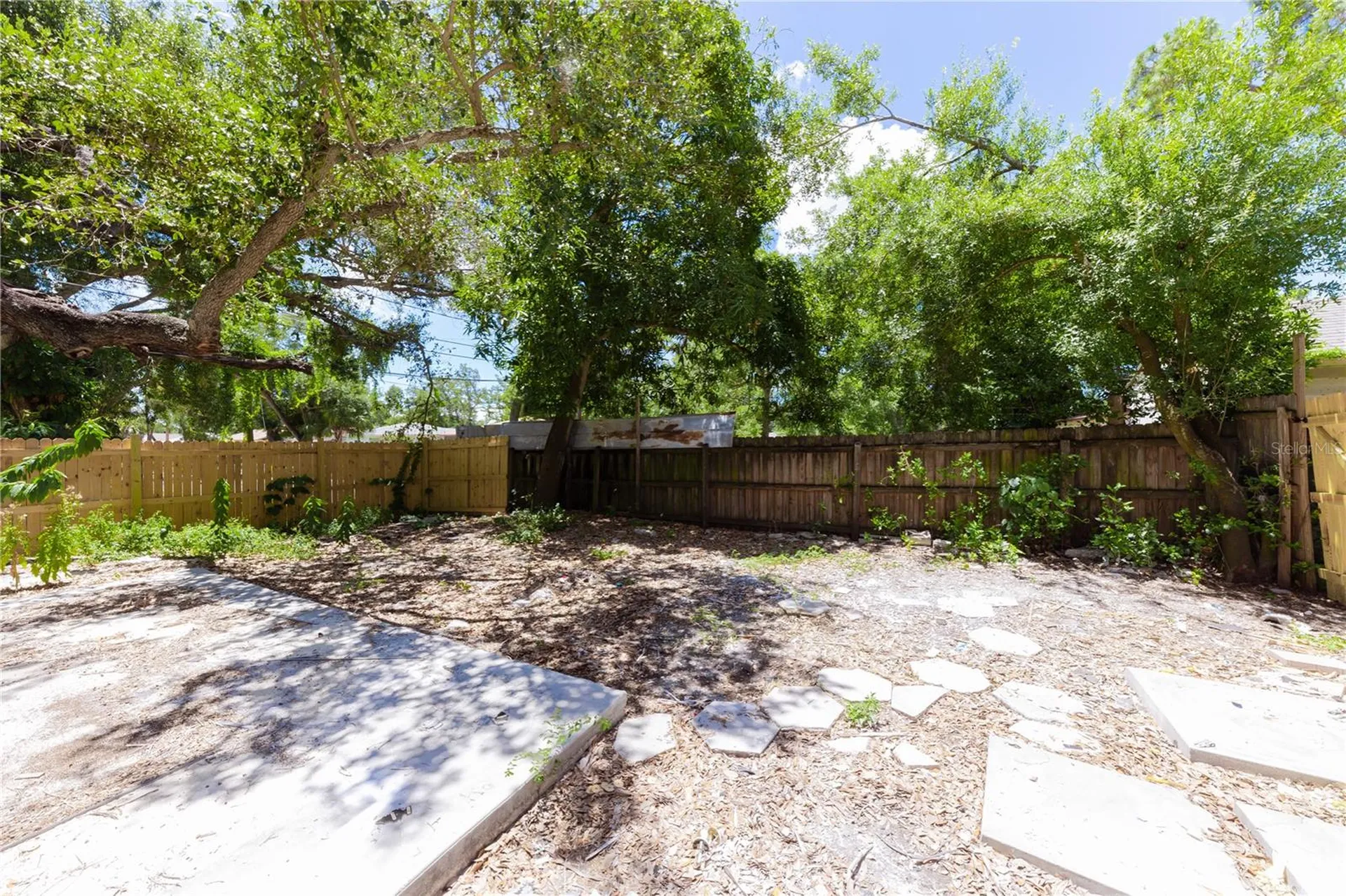 2240 10th Street S St Petersburg FL 33705