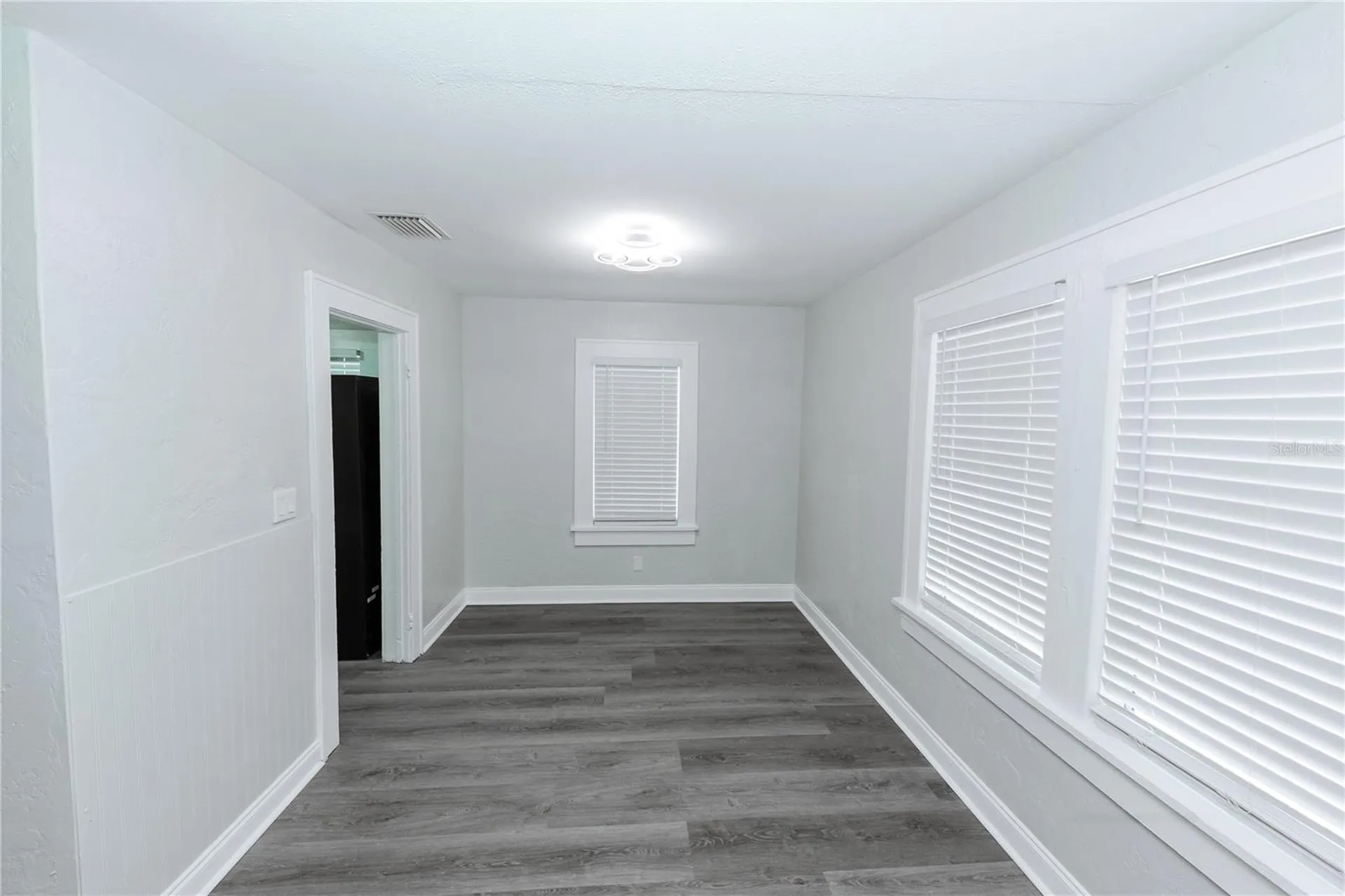 2240 10th Street S St Petersburg FL 33705