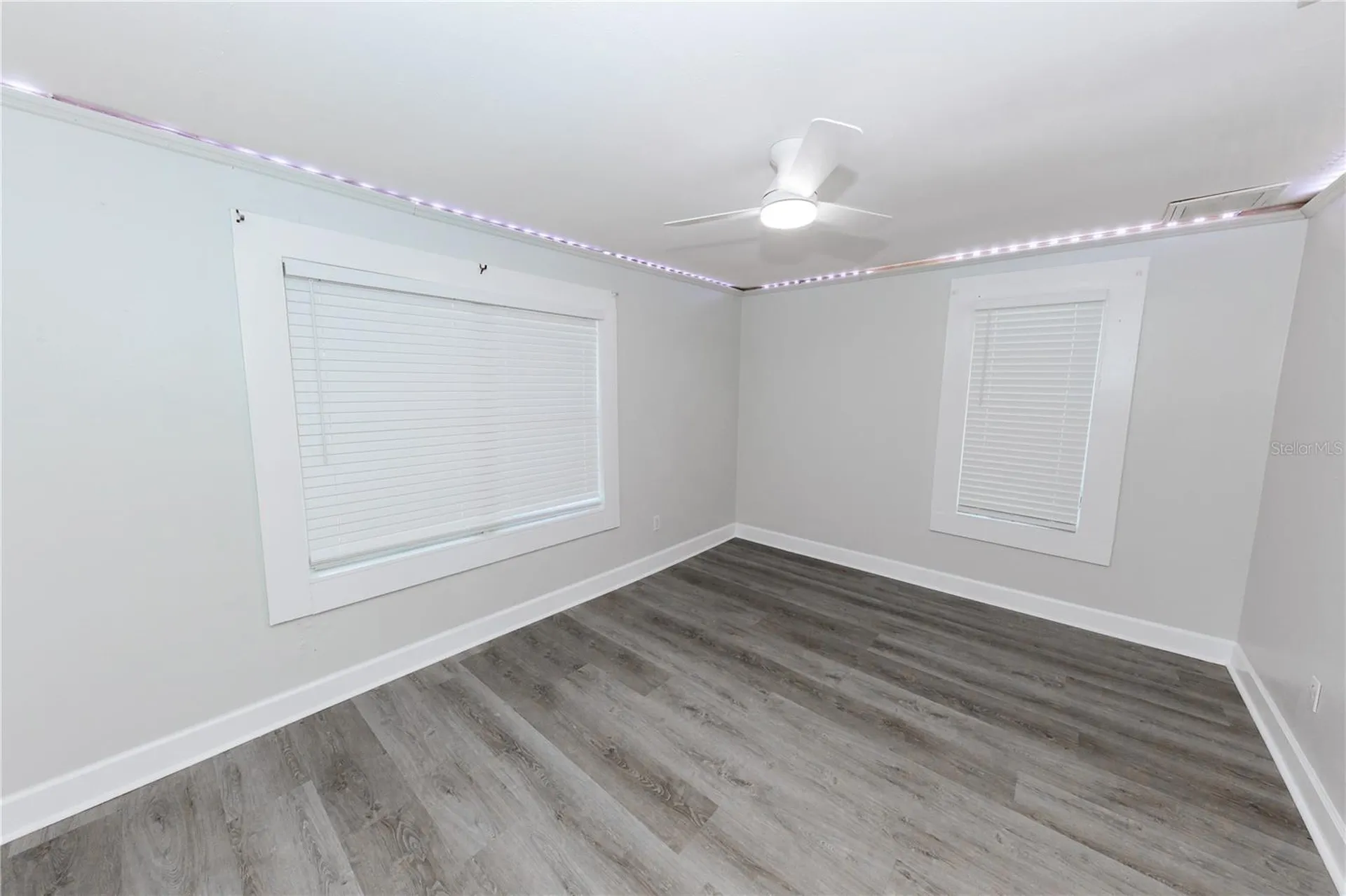 2240 10th Street S St Petersburg FL 33705