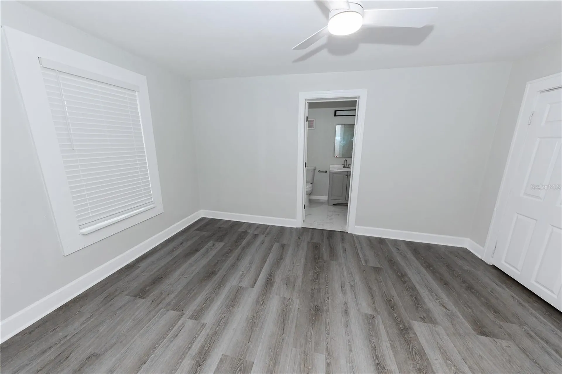 2240 10th Street S St Petersburg FL 33705