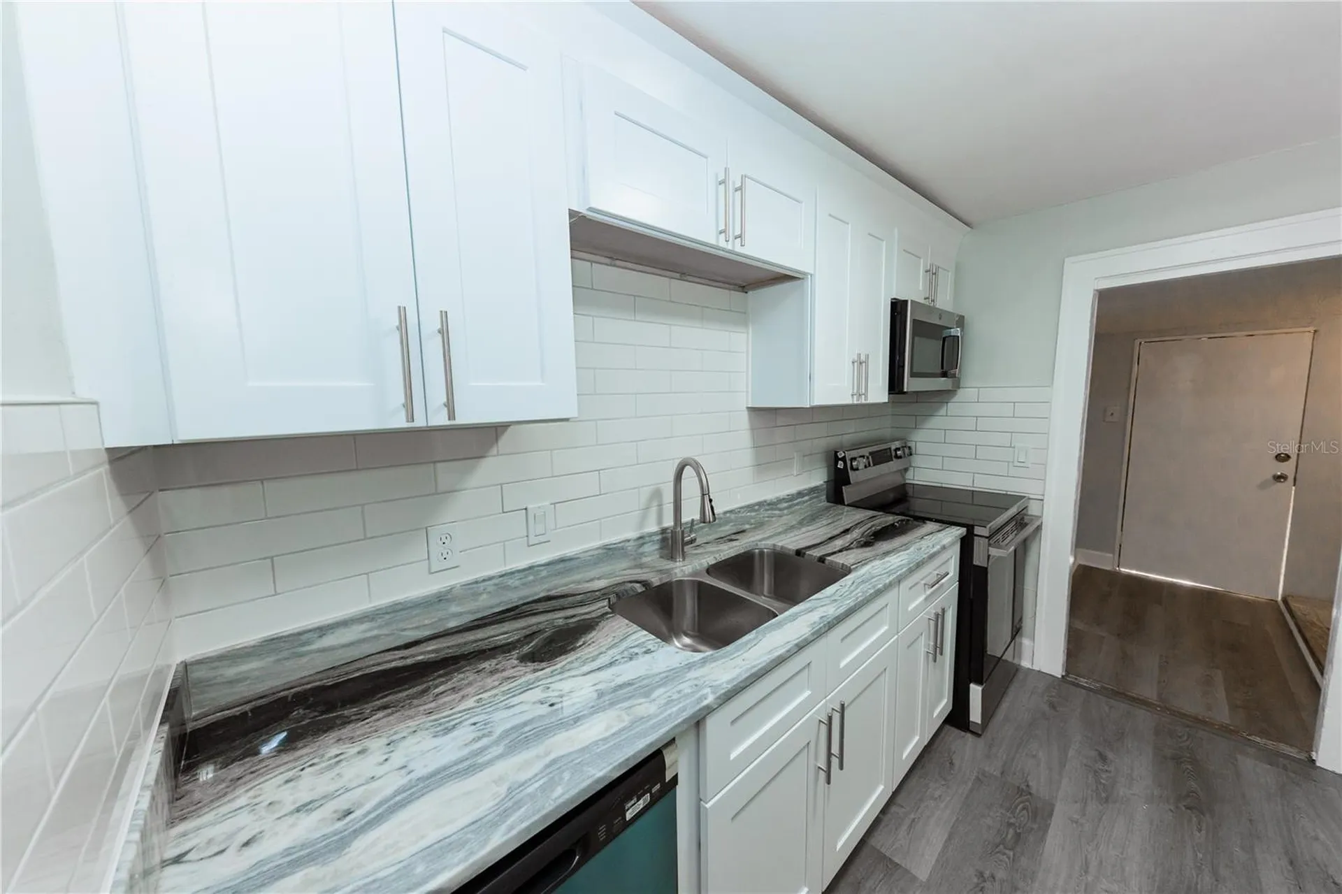 2240 10th Street S St Petersburg FL 33705