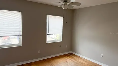 6919 Place De La Paix St Petersburg FL 33707