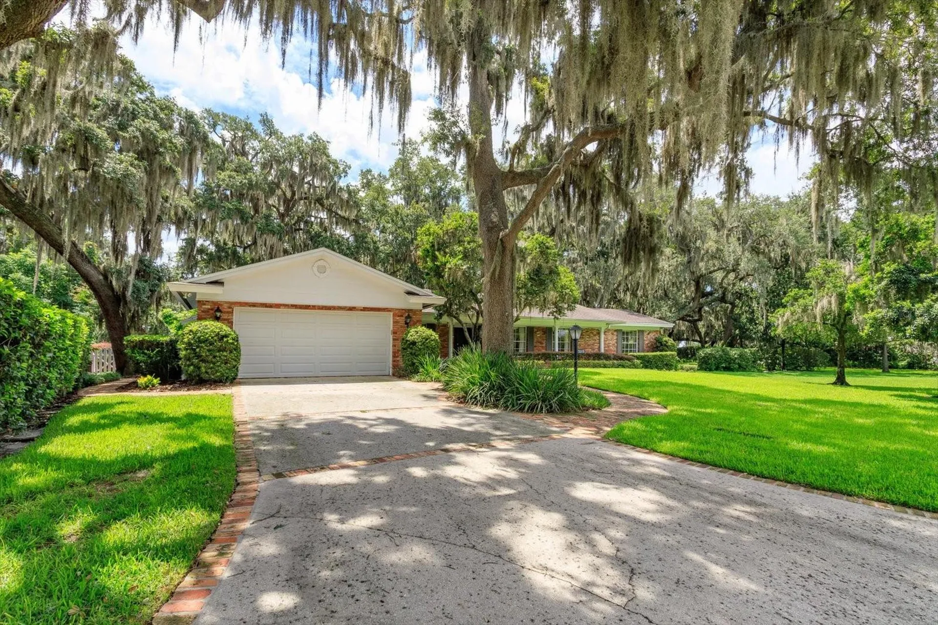 5019 Gran Lac Avenue Orlando FL 32812