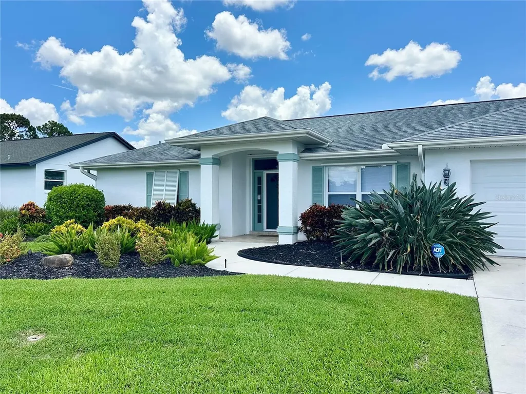 5024 Southern Pine Circle Venice FL 34293