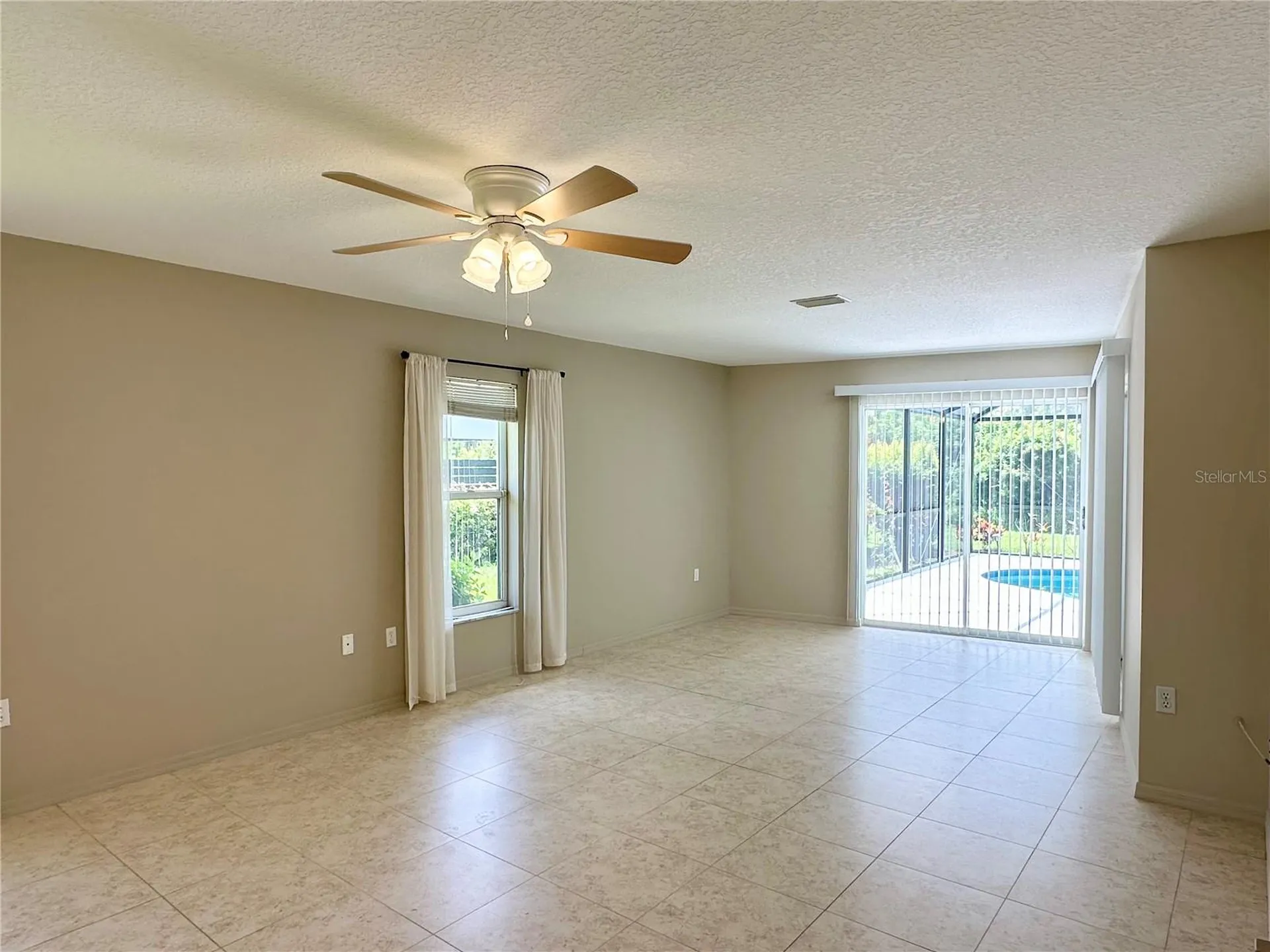 5024 Southern Pine Circle Venice FL 34293