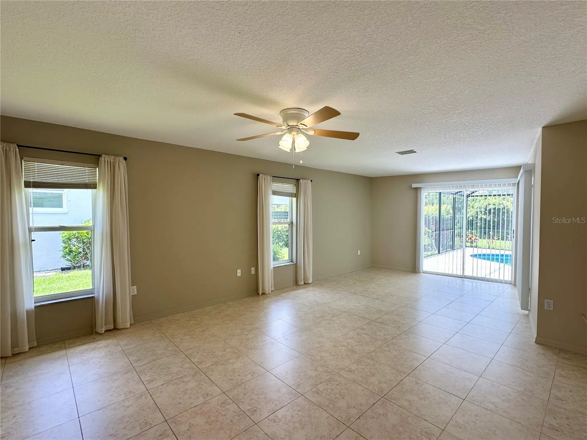 5024 Southern Pine Circle Venice FL 34293