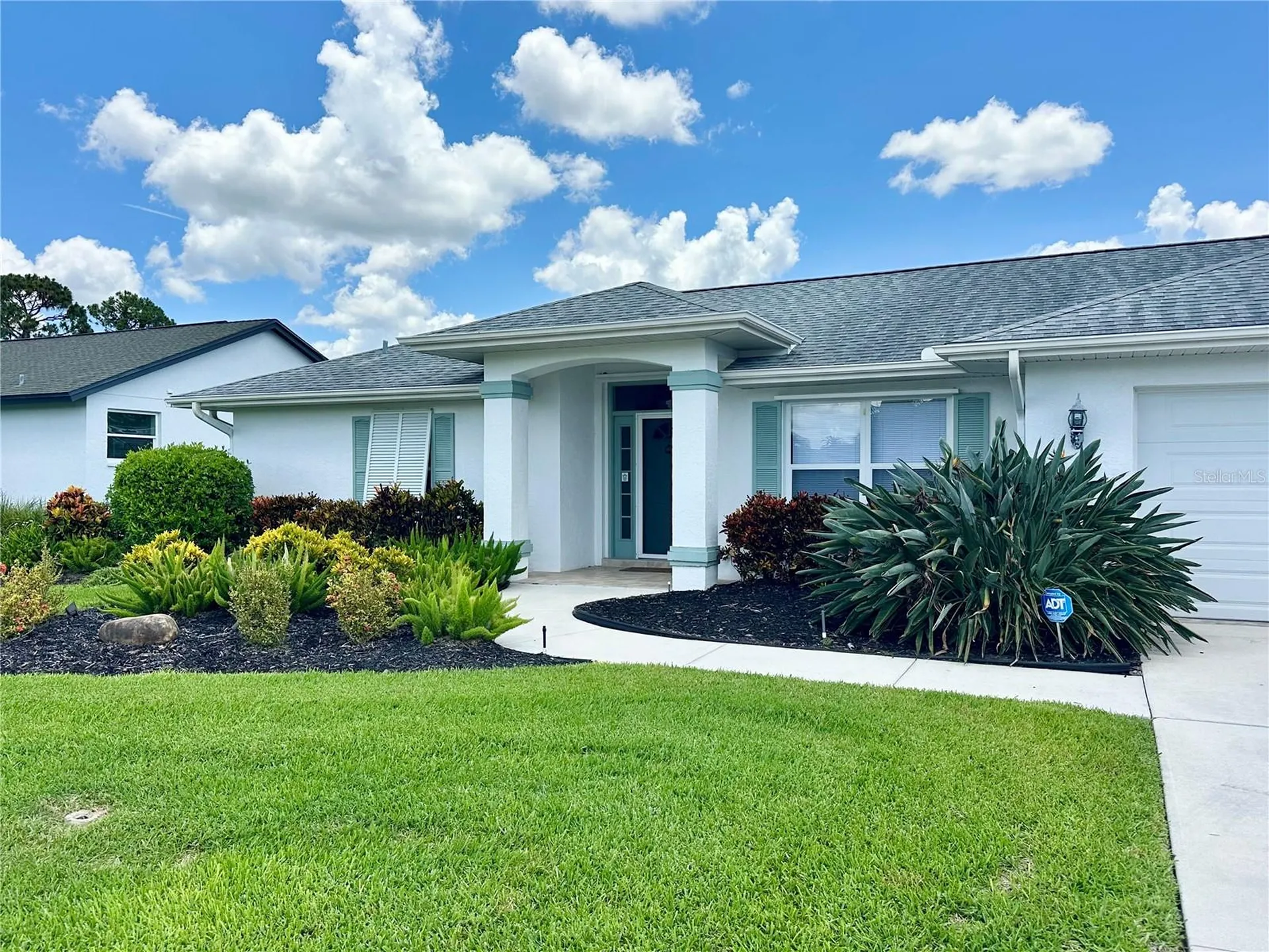5024 Southern Pine Circle Venice FL 34293