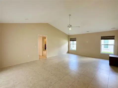 5024 Southern Pine Circle Venice FL 34293