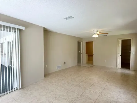 5024 Southern Pine Circle Venice FL 34293