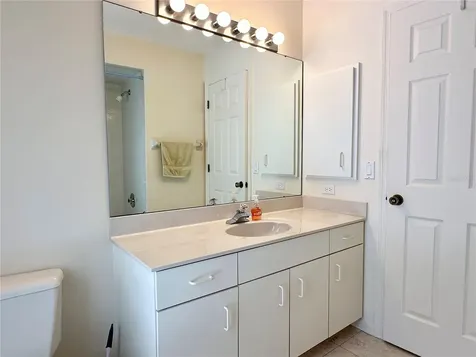 5024 Southern Pine Circle Venice FL 34293