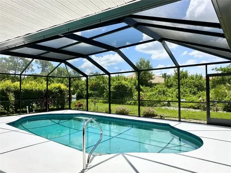 5024 Southern Pine Circle Venice FL 34293