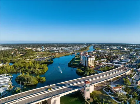 5024 Southern Pine Circle Venice FL 34293