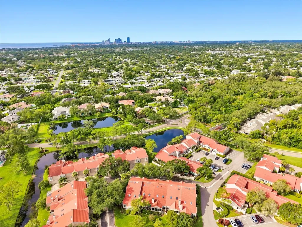 673 Segovia Court NE St Petersburg FL 33703