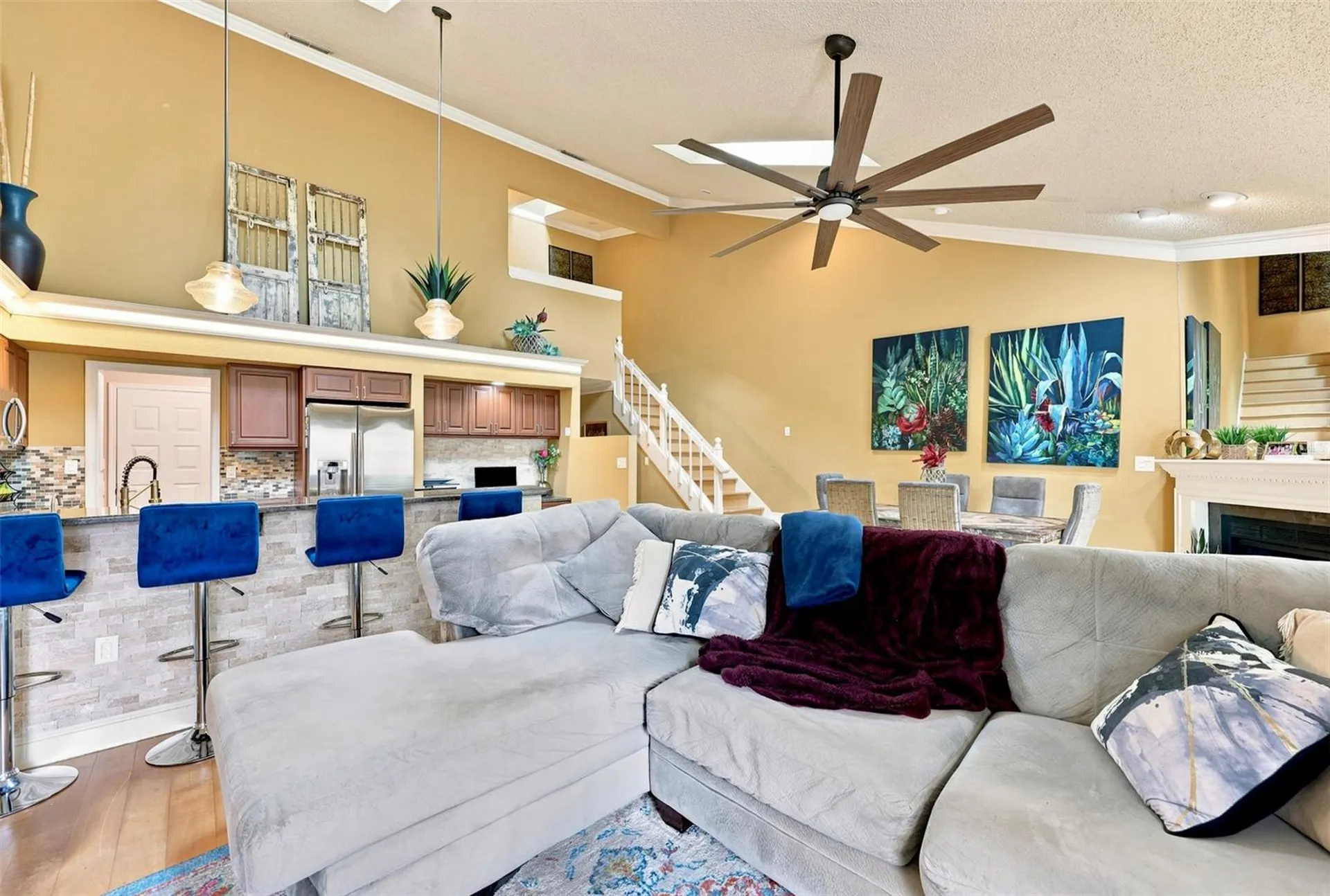 673 Segovia Court NE St Petersburg FL 33703