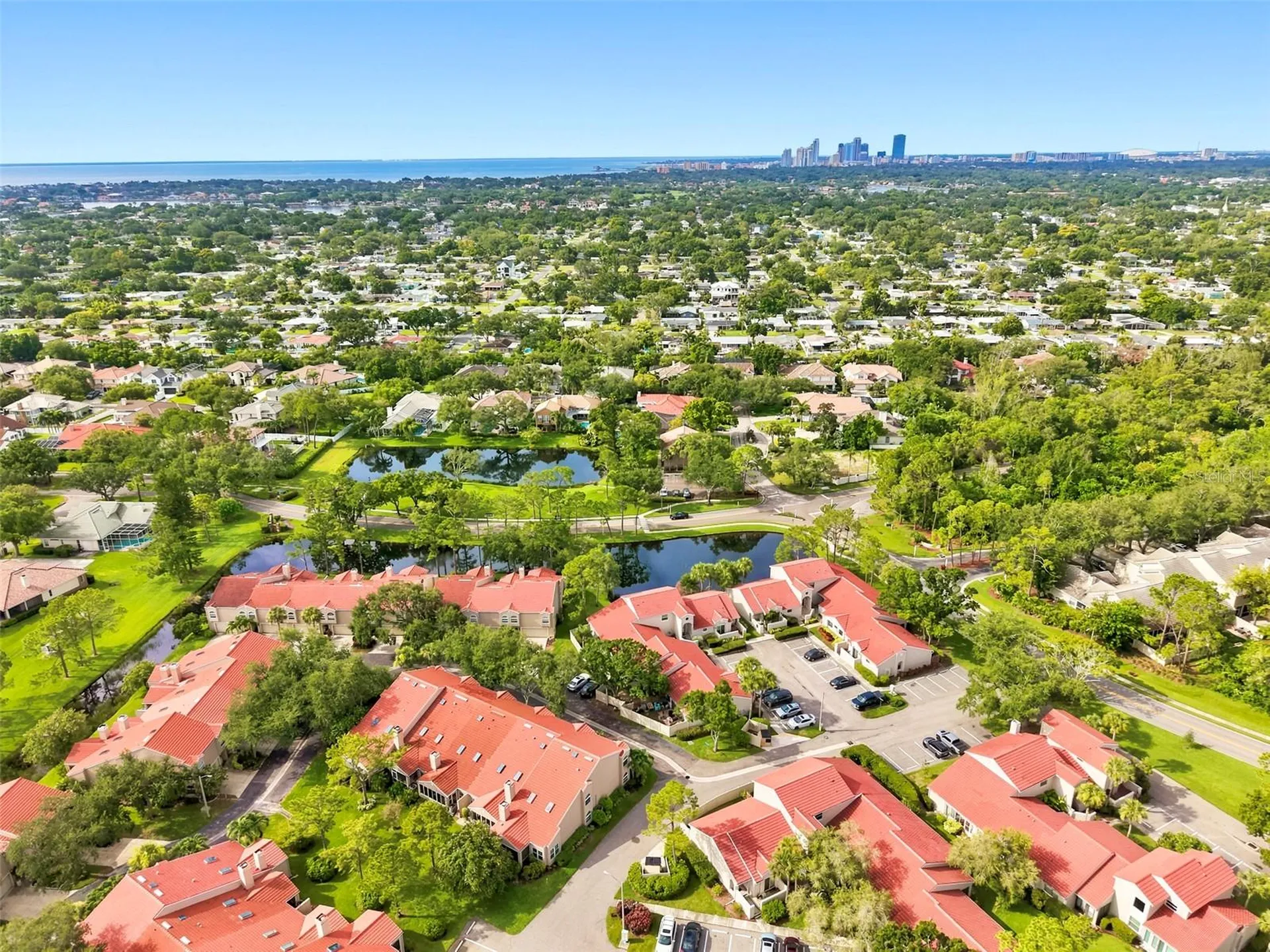 673 Segovia Court NE St Petersburg FL 33703