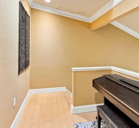 673 Segovia Court NE St Petersburg FL 33703