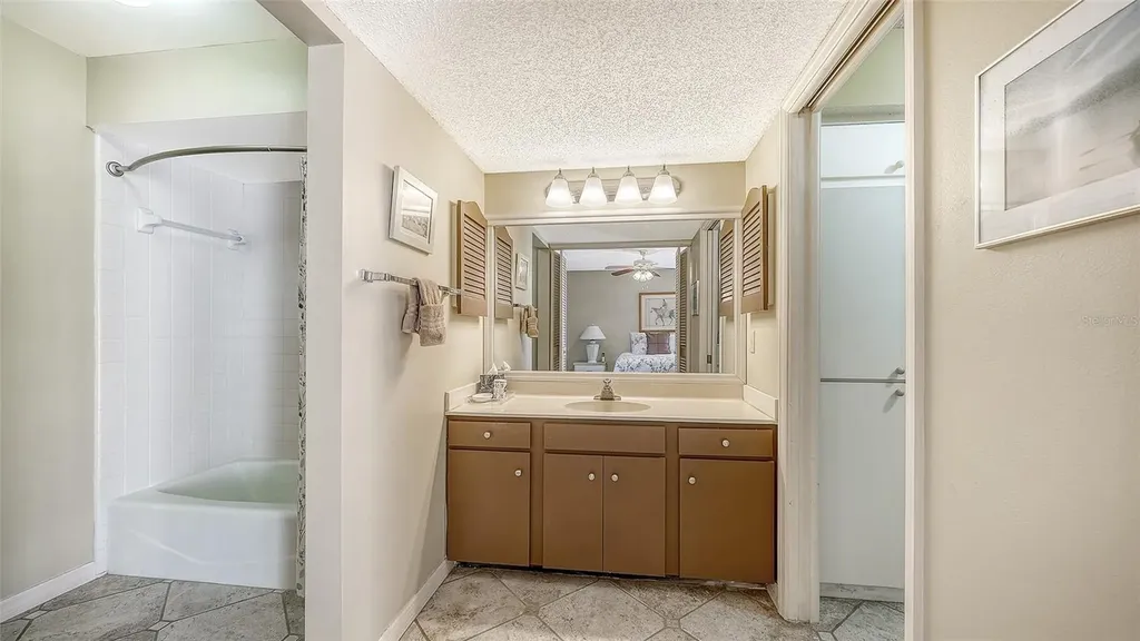 301 Timberlake Drive Bradenton FL 34210