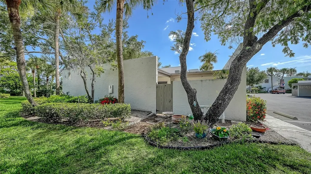 301 Timberlake Drive Bradenton FL 34210