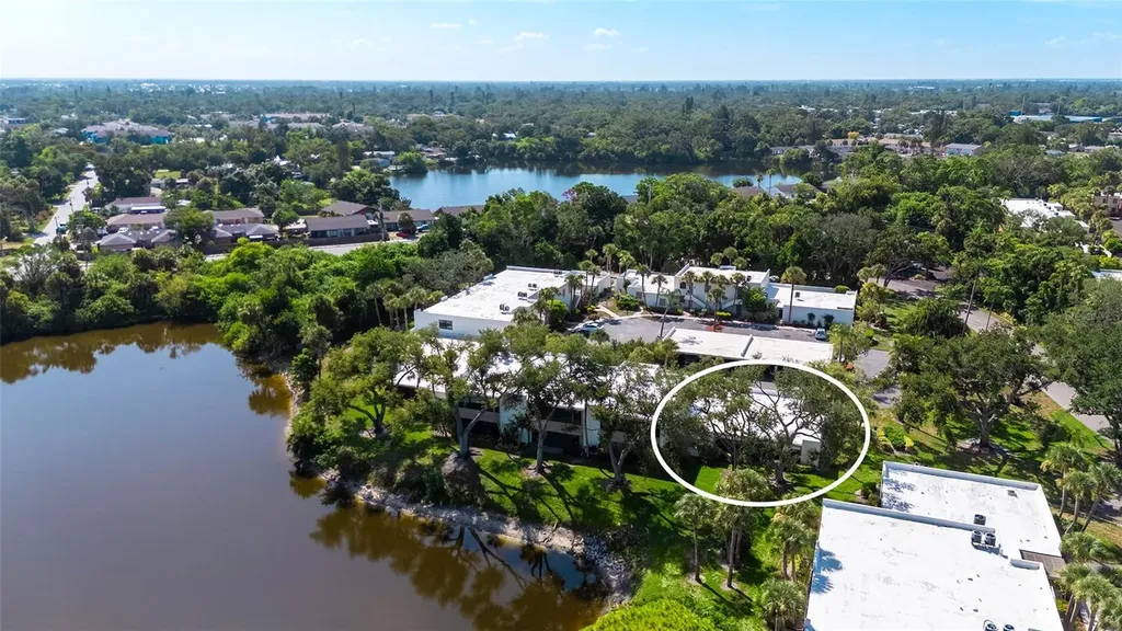 301 Timberlake Drive Bradenton FL 34210