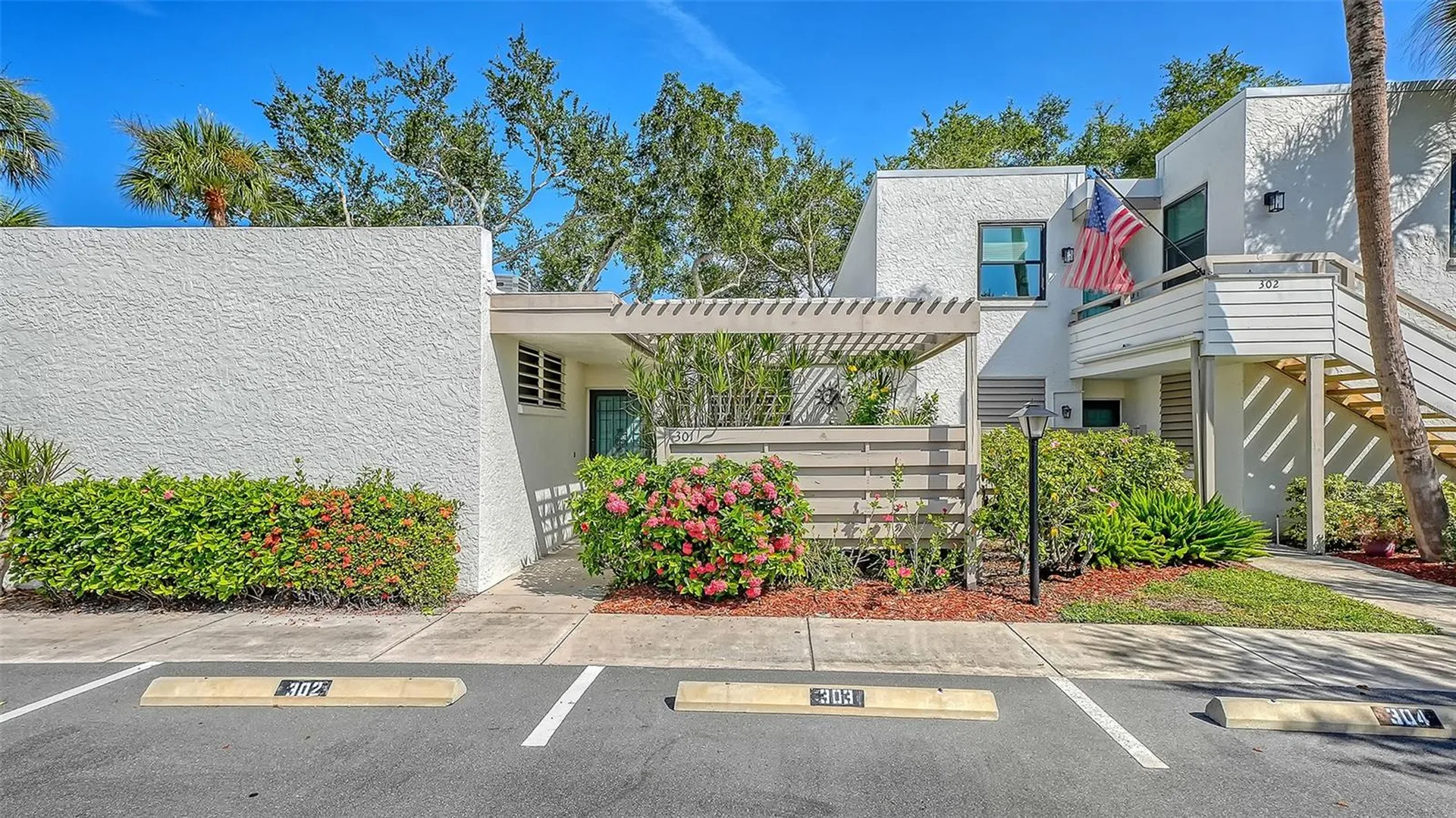 301 Timberlake Drive Bradenton FL 34210