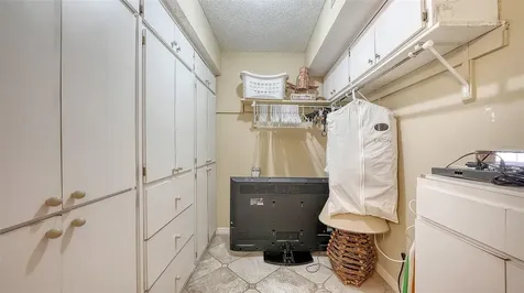 301 Timberlake Drive Bradenton FL 34210