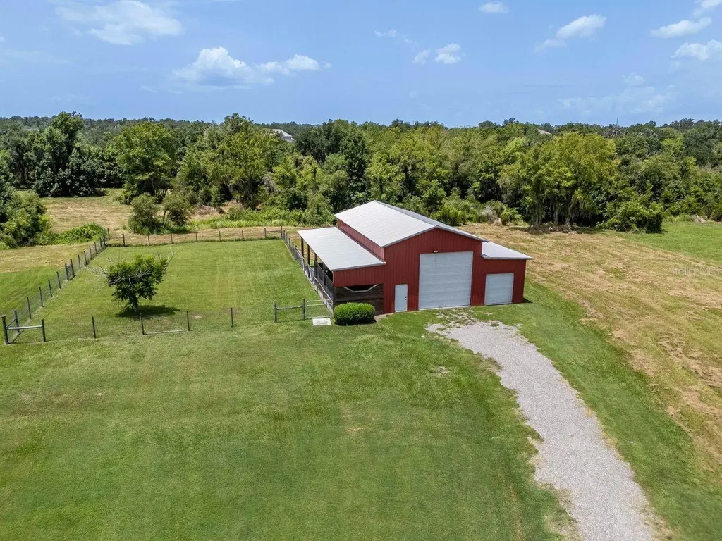 8703 Alafia Hills Drive Plant City FL 33567