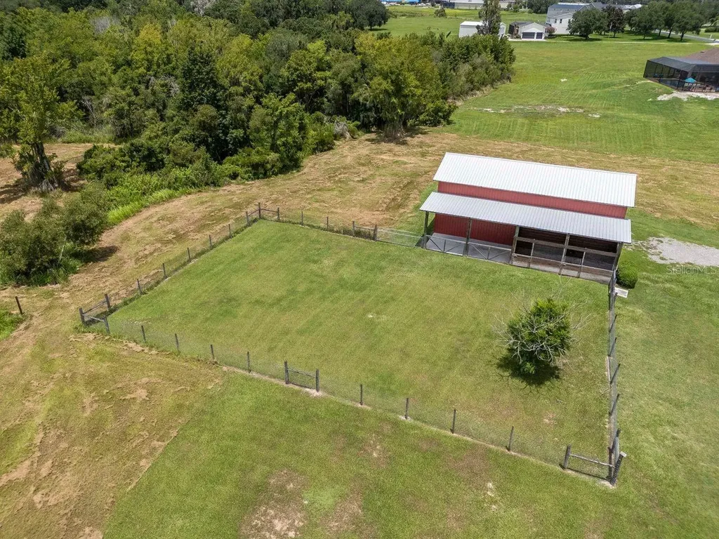 8703 Alafia Hills Drive Plant City FL 33567