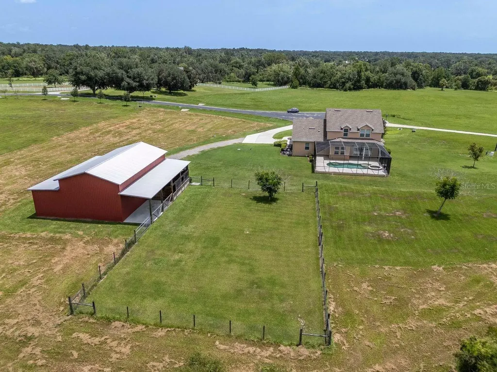 8703 Alafia Hills Drive Plant City FL 33567
