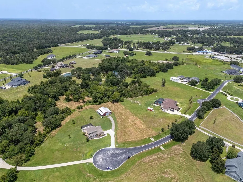 8703 Alafia Hills Drive Plant City FL 33567