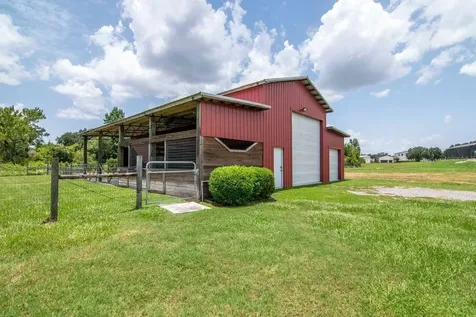 8703 Alafia Hills Drive Plant City FL 33567