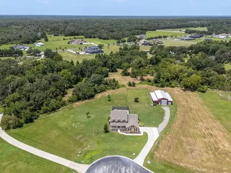 8703 Alafia Hills Drive Plant City FL 33567