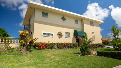 #12 Calle Central Hacienda Margarita Luquillo PR 00773