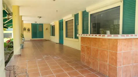 #12 Calle Central Hacienda Margarita Luquillo PR 00773