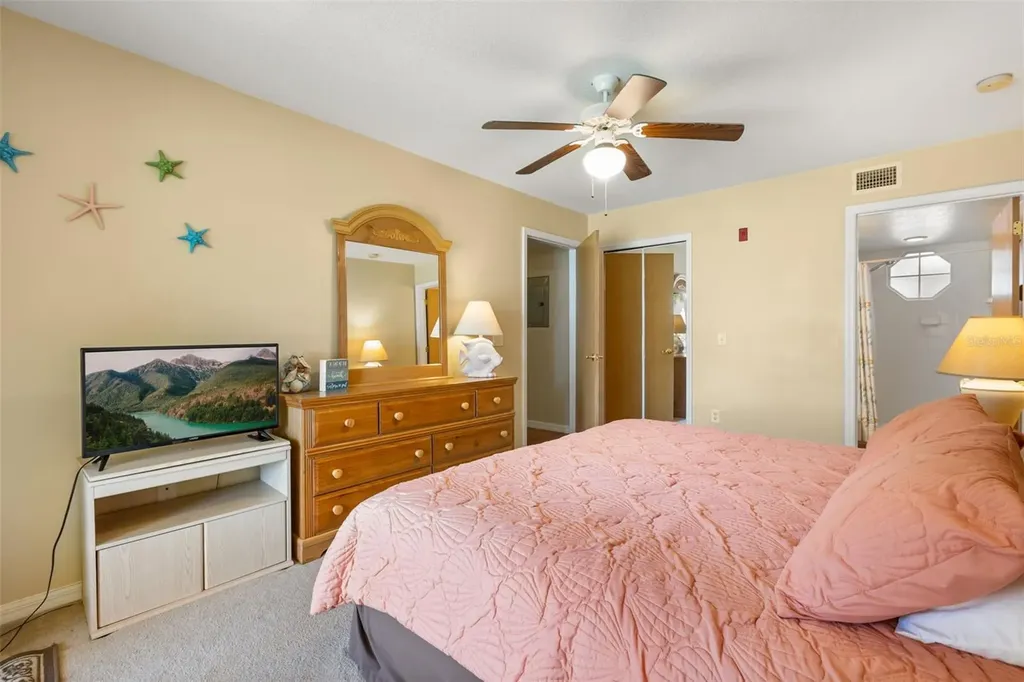 8707 Knightsbridge Court Kissimmee FL 34747