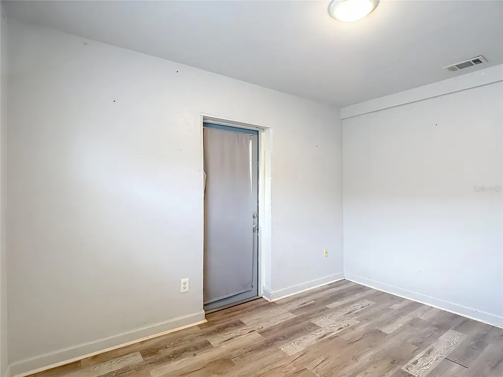 3313 W Kathleen Street Tampa FL 33607