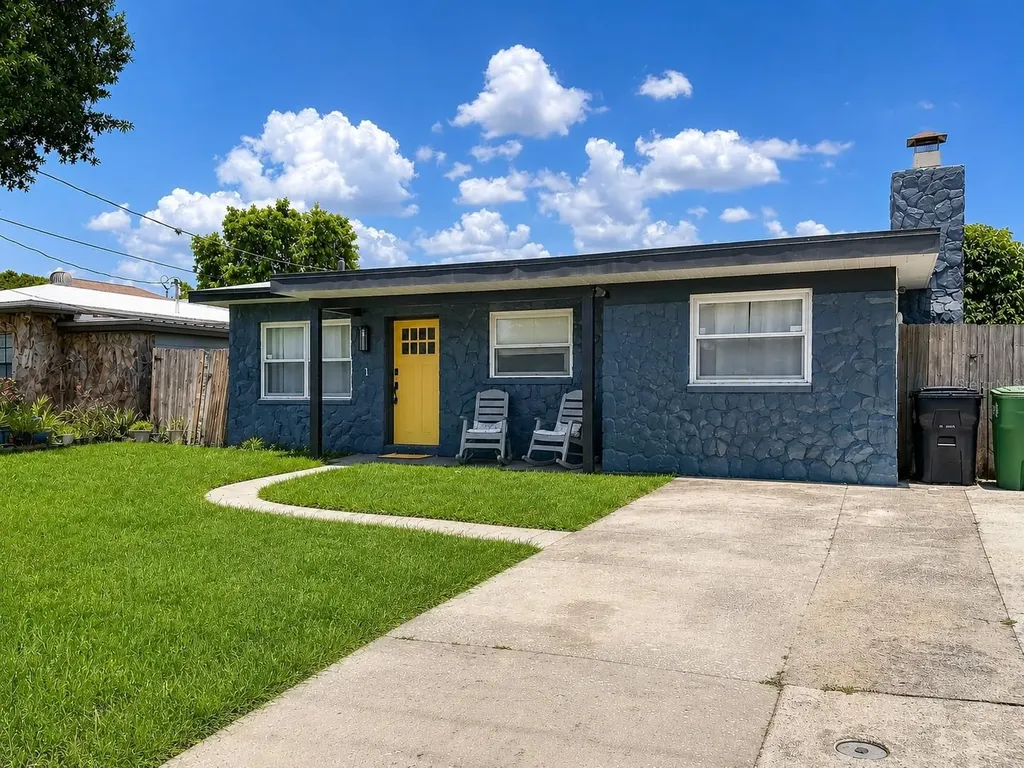 3313 W Kathleen Street Tampa FL 33607