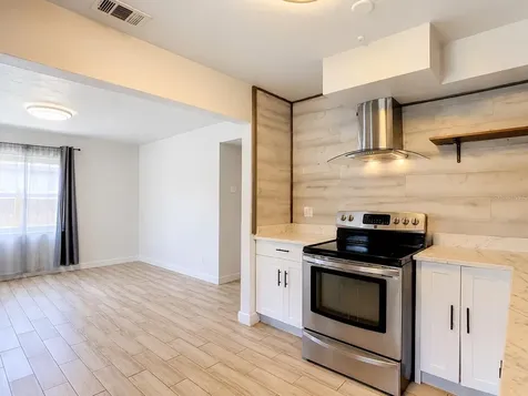 3313 W Kathleen Street Tampa FL 33607