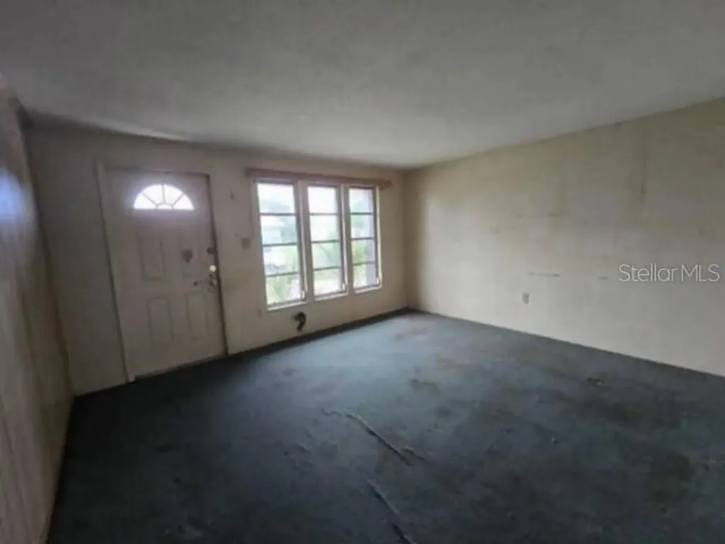 13516 Santa Rosa Avenue Port Charlotte FL 33981