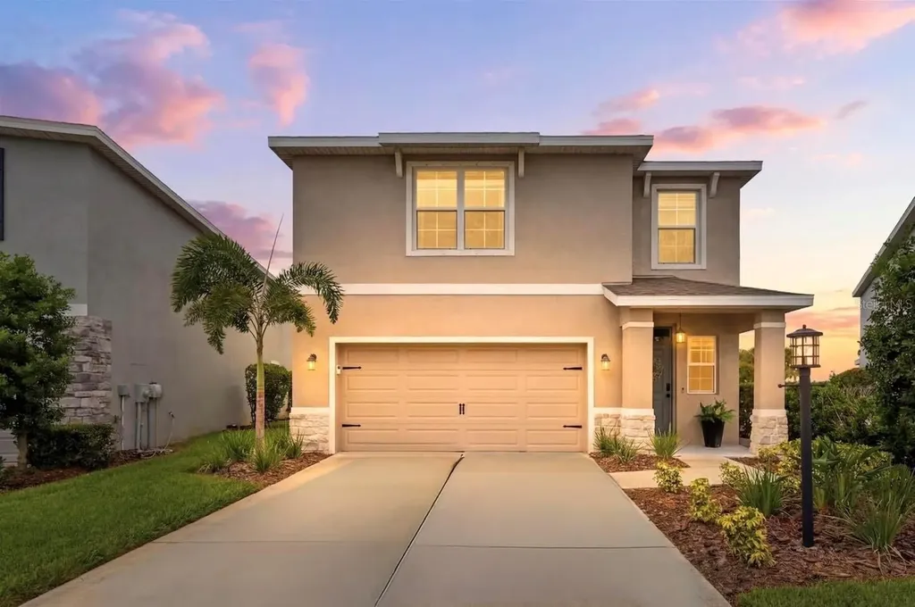3283 Hilltop Circle Lakewood Ranch FL 34211
