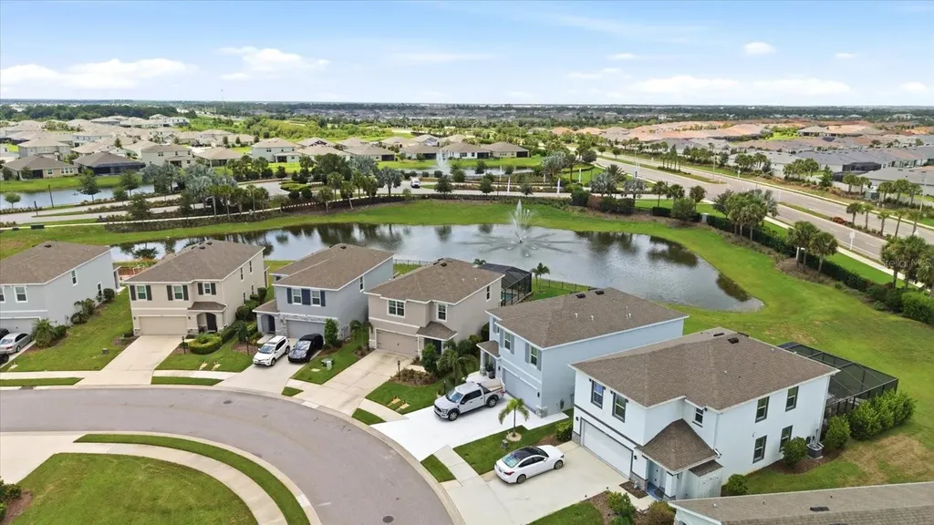 3283 Hilltop Circle Lakewood Ranch FL 34211