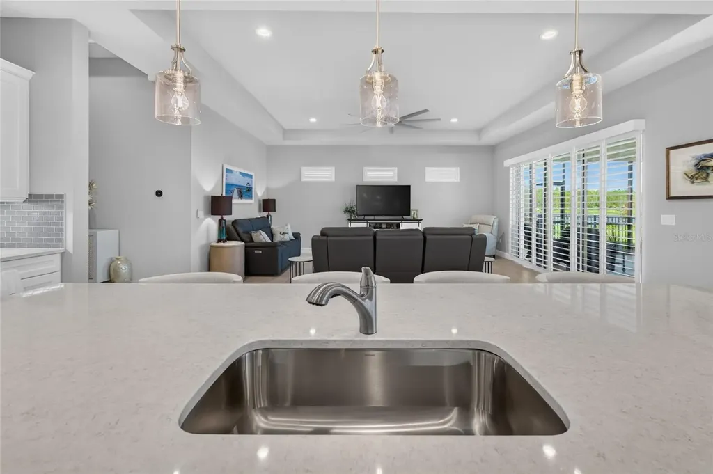 305 Aquamarine Way Daytona Beach FL 32124