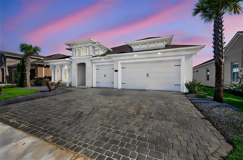 305 Aquamarine Way Daytona Beach FL 32124