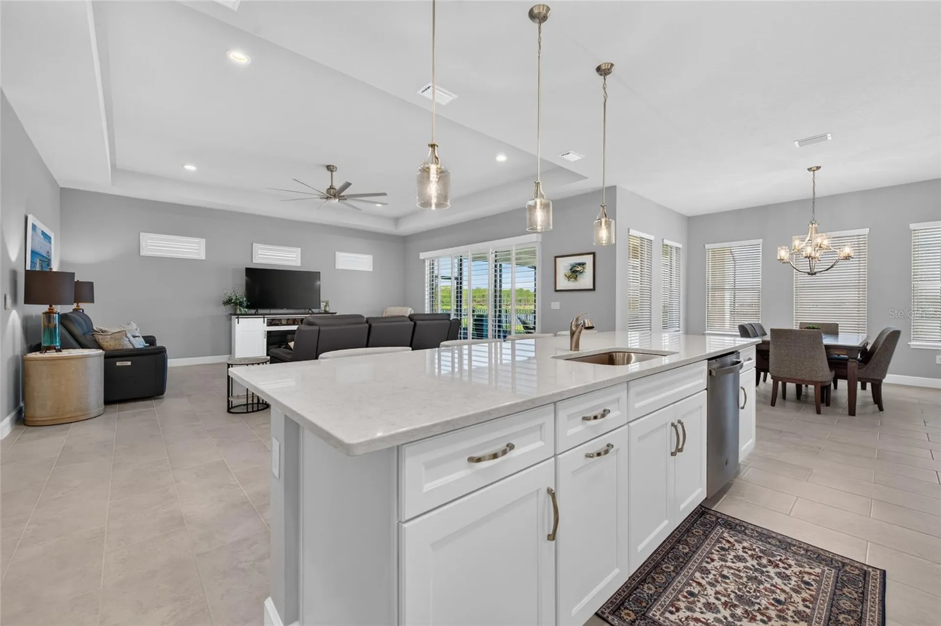 305 Aquamarine Way Daytona Beach FL 32124