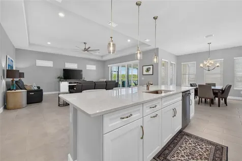 305 Aquamarine Way Daytona Beach FL 32124