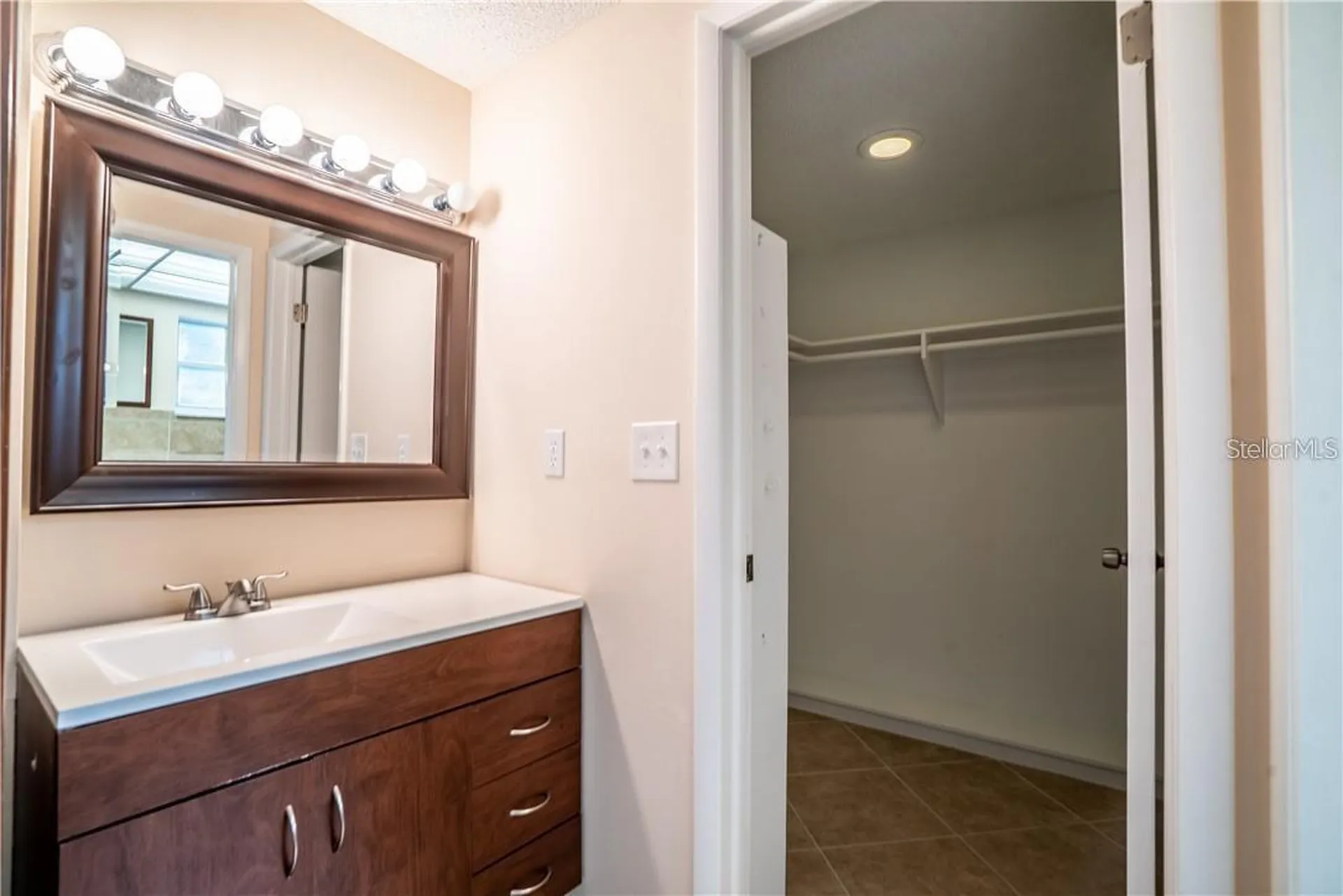 12217 Buttonwood Row Hudson FL 34667