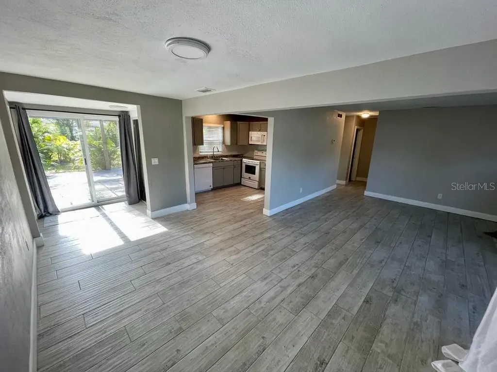 1277 Seminole Street Clearwater FL 33755